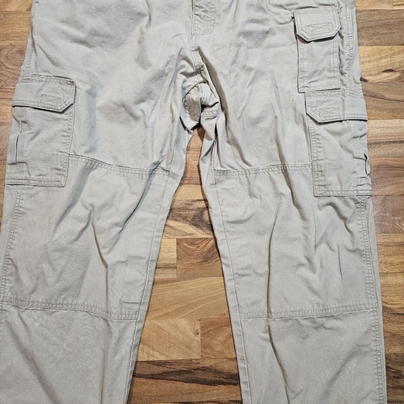 5.11 Tactical Pants Men’s 38x30 Tan Cargo Utility TDU Ripstop Workwear - Picture 5 of 13